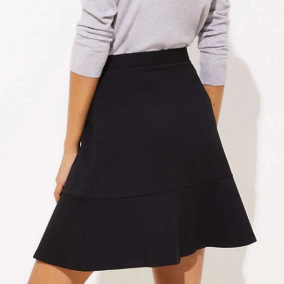 LOFT Dresses & Skirts - NWT- Loft Ponte Flippy Skirt, Black- Size-XL (14-16)